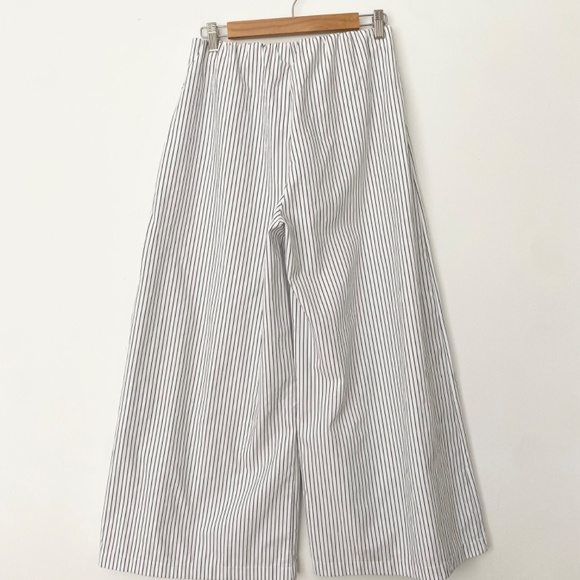SOLD-Zara Wide leg stripe pants - Picture 3 of 4